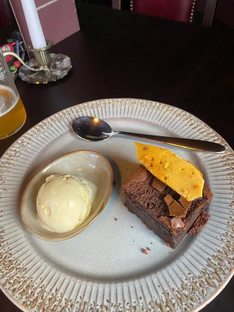 Jennifer_The Stocks Tavern_Parbold_review