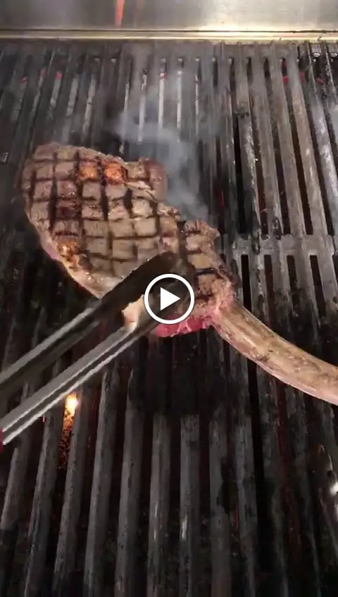 The Crown Bar & Kitchen_Pattingham_slider_image_2