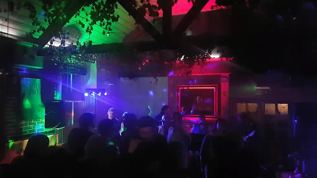 The Partridge_Partridge Green_slider_image_2