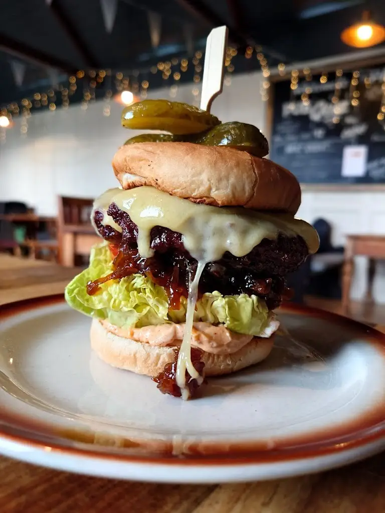 The Partridge_Partridge Green_slider_image_3