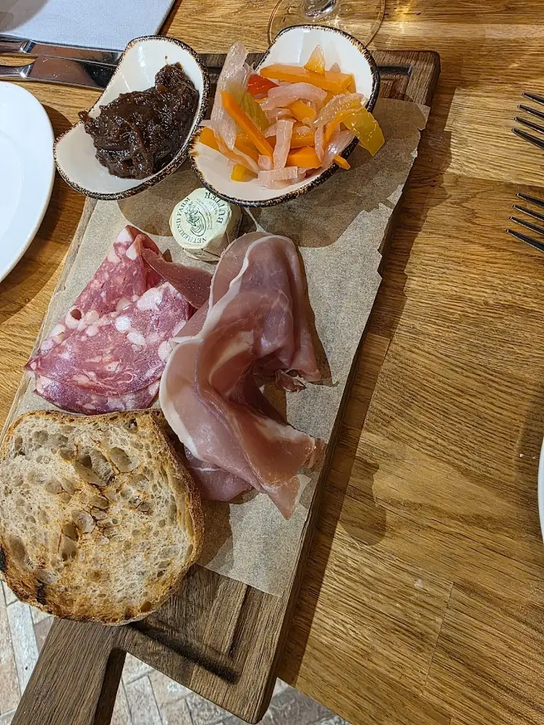 shaun y_The Courtyard Pegswood_Pegswood_review