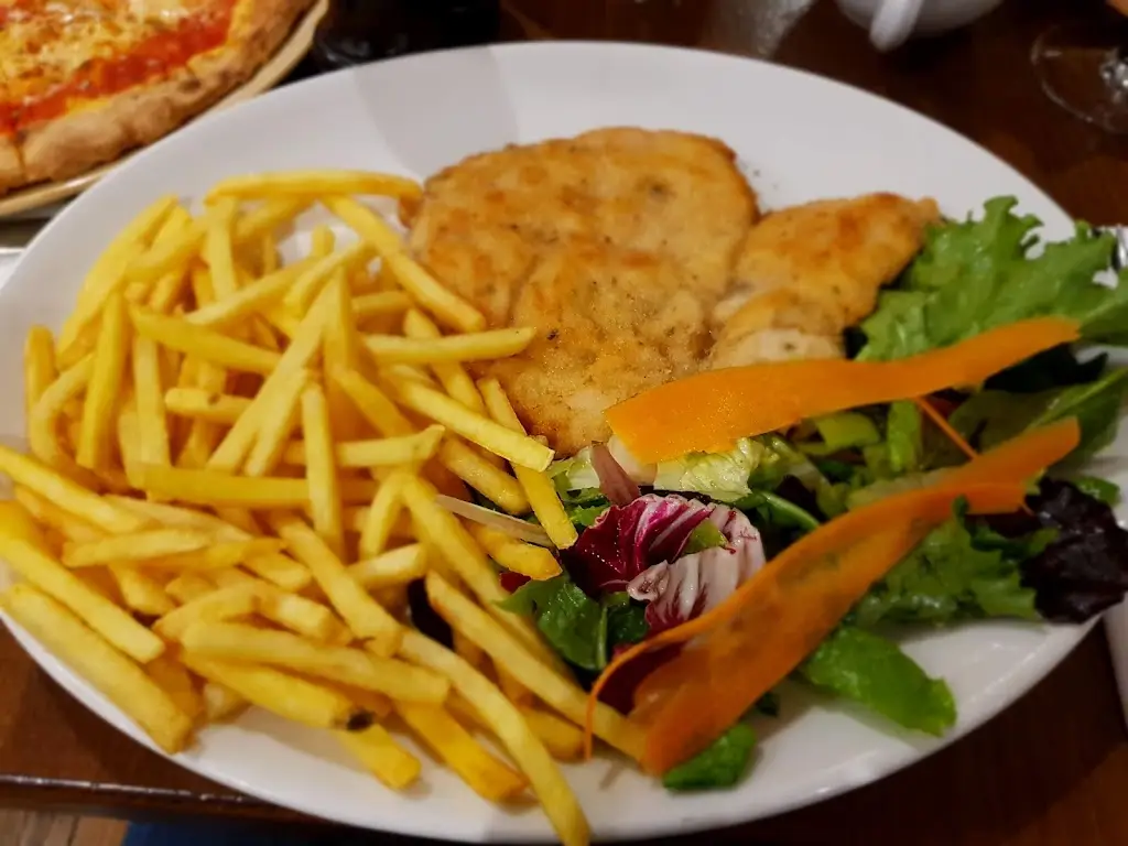 Menu_Hurtwood Inn Pub and Restaurant_Peaslake_image_8