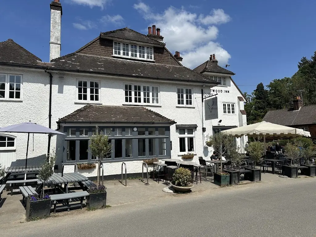 Hurtwood Inn Pub and Restaurant_Peaslake_slider_image_3