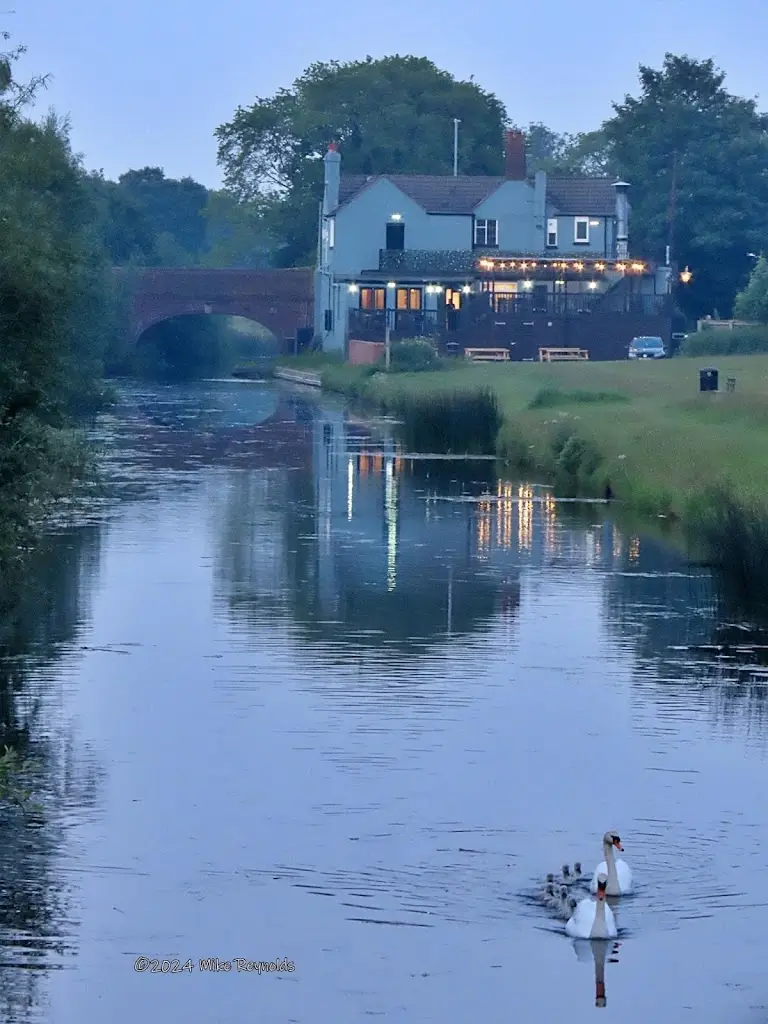 The Fingerpost_Pelsall_slider_image_3