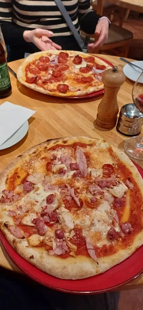 Menu_Al Bivio Hornbeam Park_Pannal_image_9