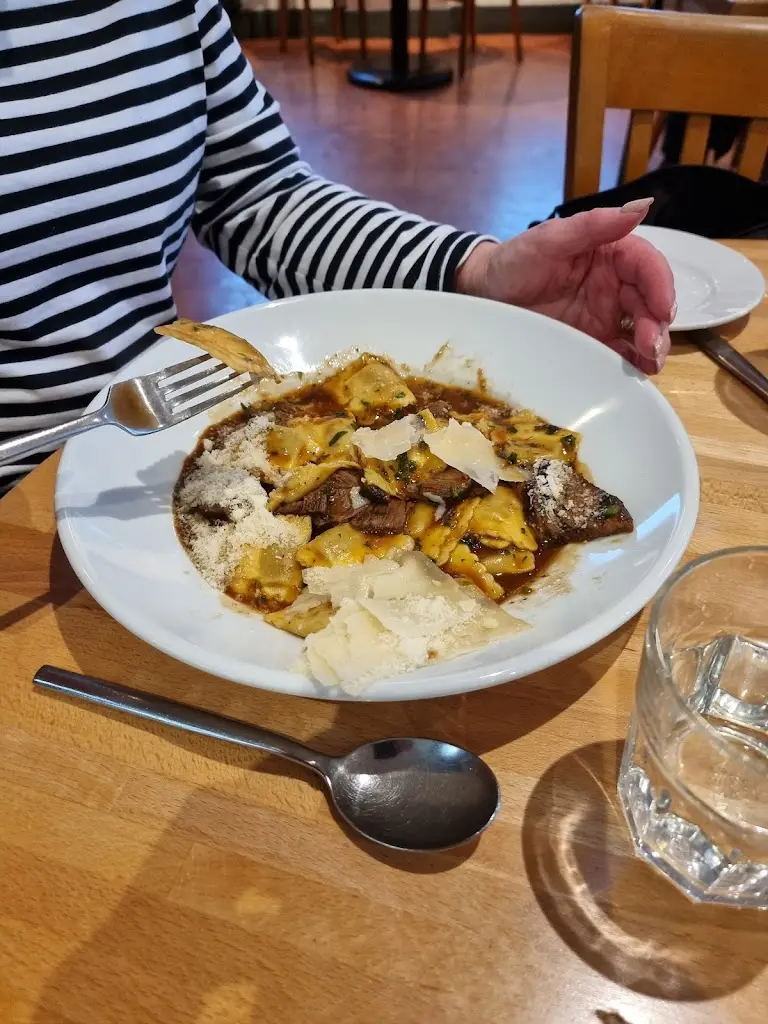 Alan Barnes_Al Bivio Hornbeam Park_Pannal_review