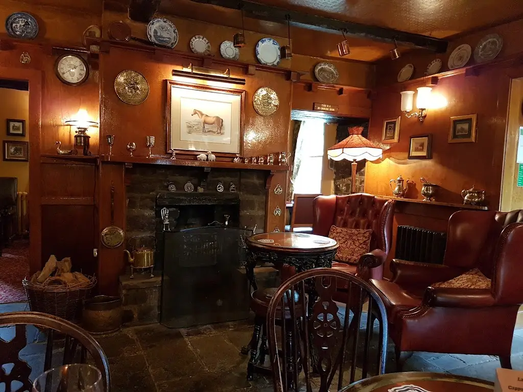 Julian Mark_Radcliffe Arms_Pannal_recensione