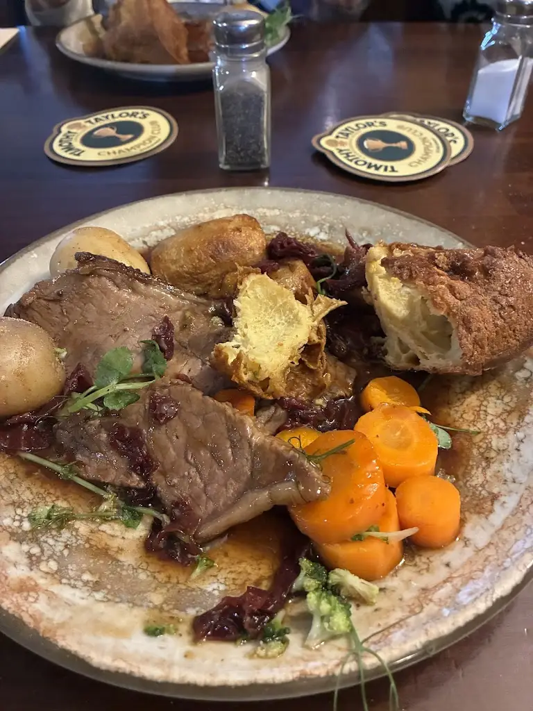 Adrian Garner_Shoulder of Mutton Traditional Country Pub with Rooms_Pannal_review