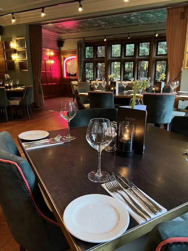 Pine Marten Harrogate_Pannal_slider_image_3