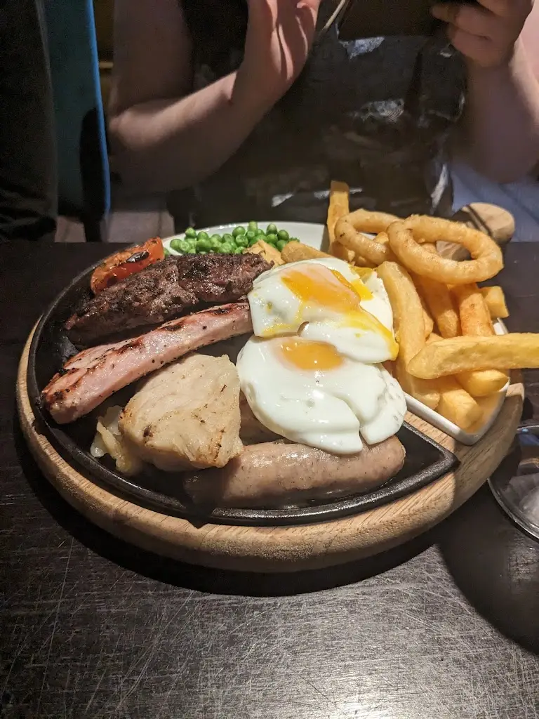 Menu_Squinting Cat_Pannal_immagine_6