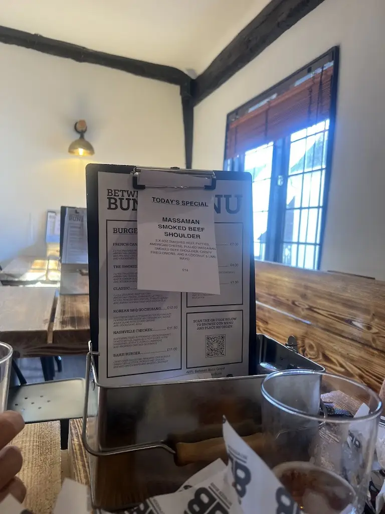 Menu_Between Buns_Bassingbourn_image_4