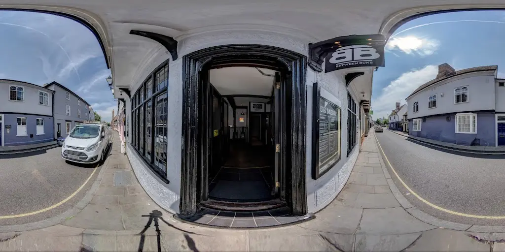 Between Buns_Bassingbourn_slider_image_3