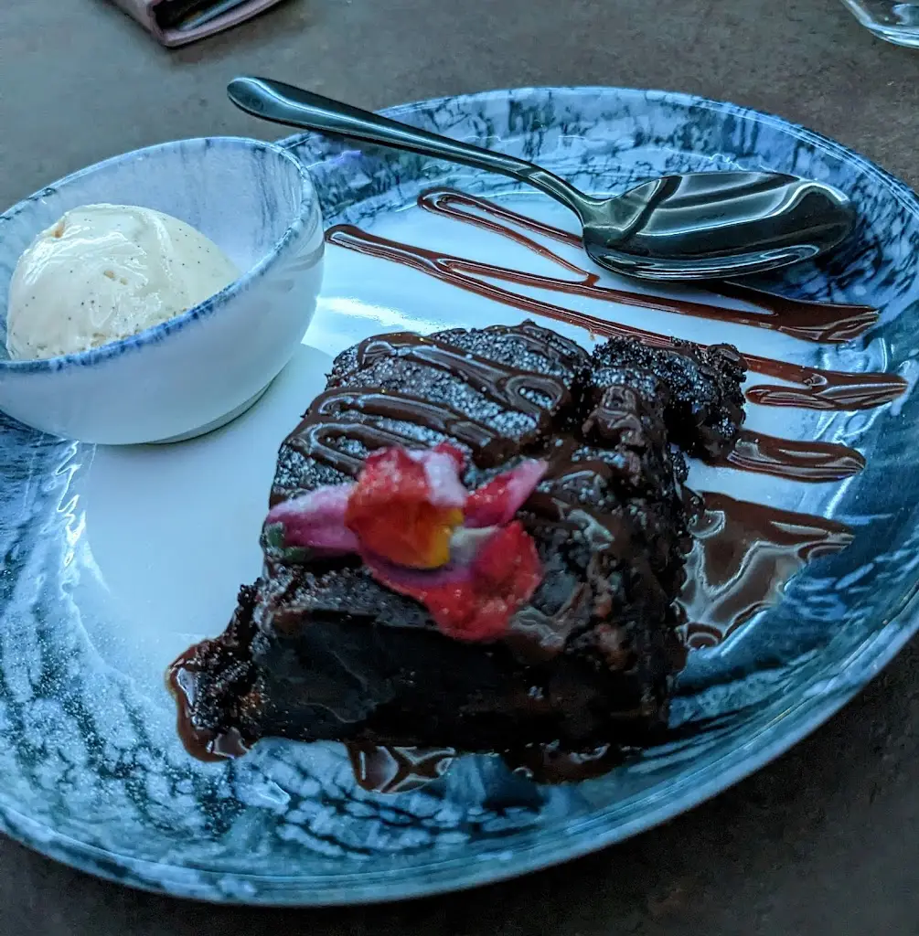 Dr Jamie Smith_The Courtyard Bar & Restaurant_Penkridge_review