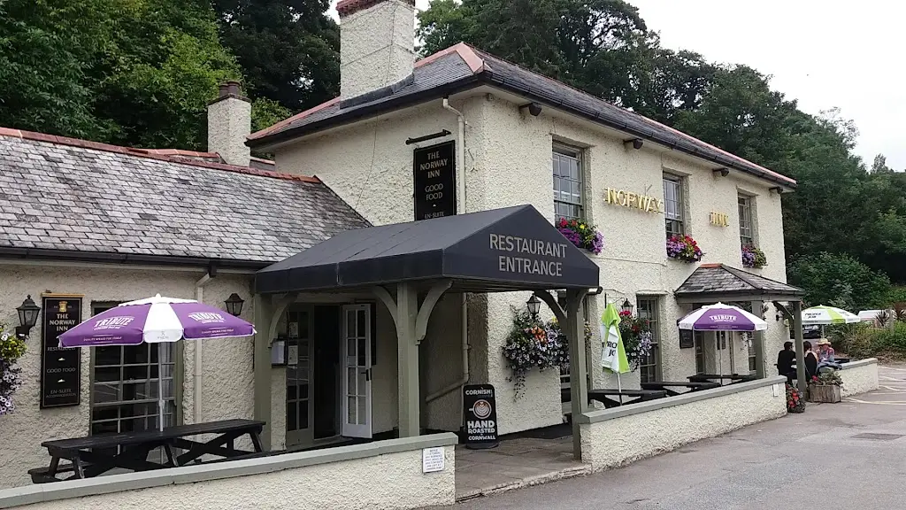 Norway Inn_Perranwell_slider_image_2