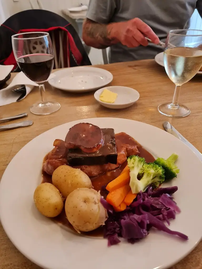 Menu_The Willow Restaurant & B&B_Pateley Bridge_image_9