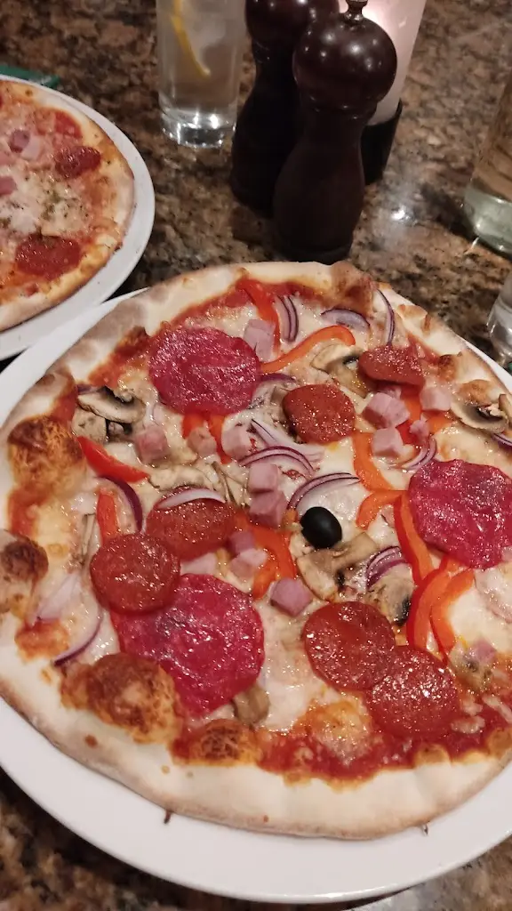 Menu_Olley's Pizzeria_Pateley Bridge_immagine_7