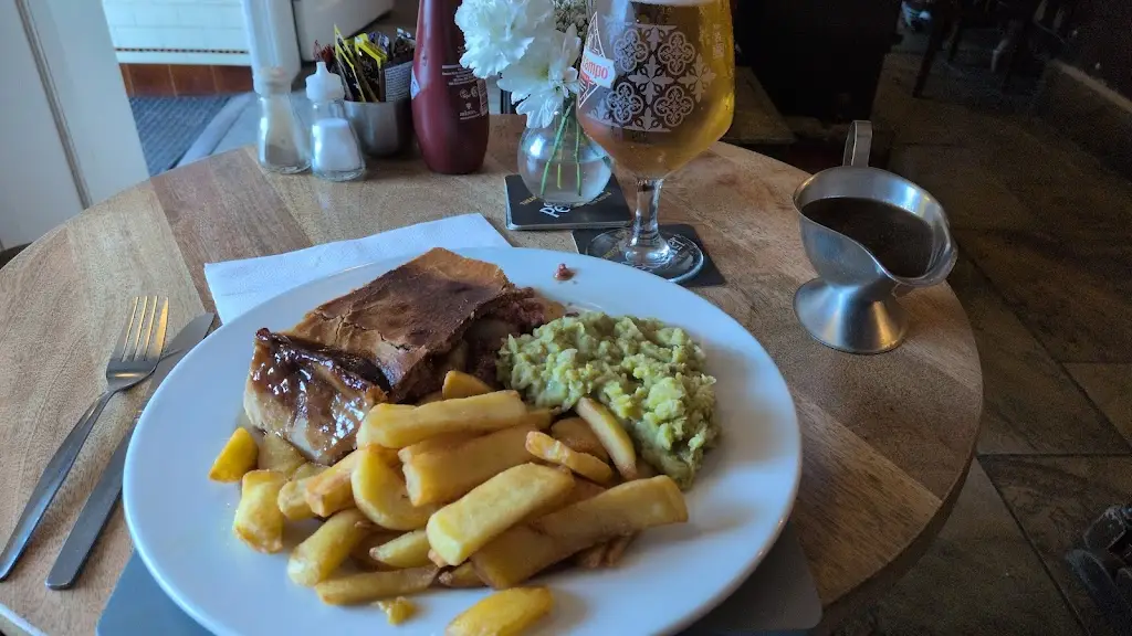 C B_The Royal Oak_Pateley Bridge_review