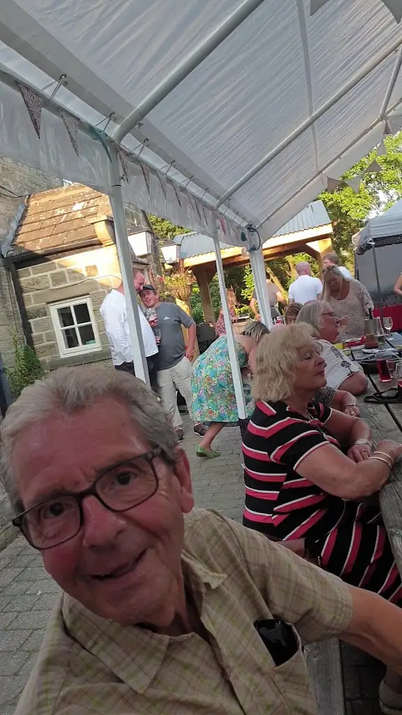 The Bridge Inn_Pateley Bridge_slider_image_2