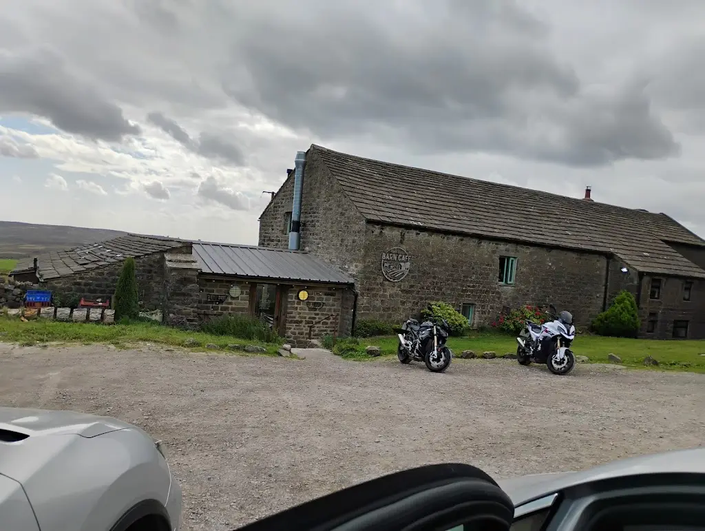 Gemma Shipman_Toft Gate Barn_Pateley Bridge_review