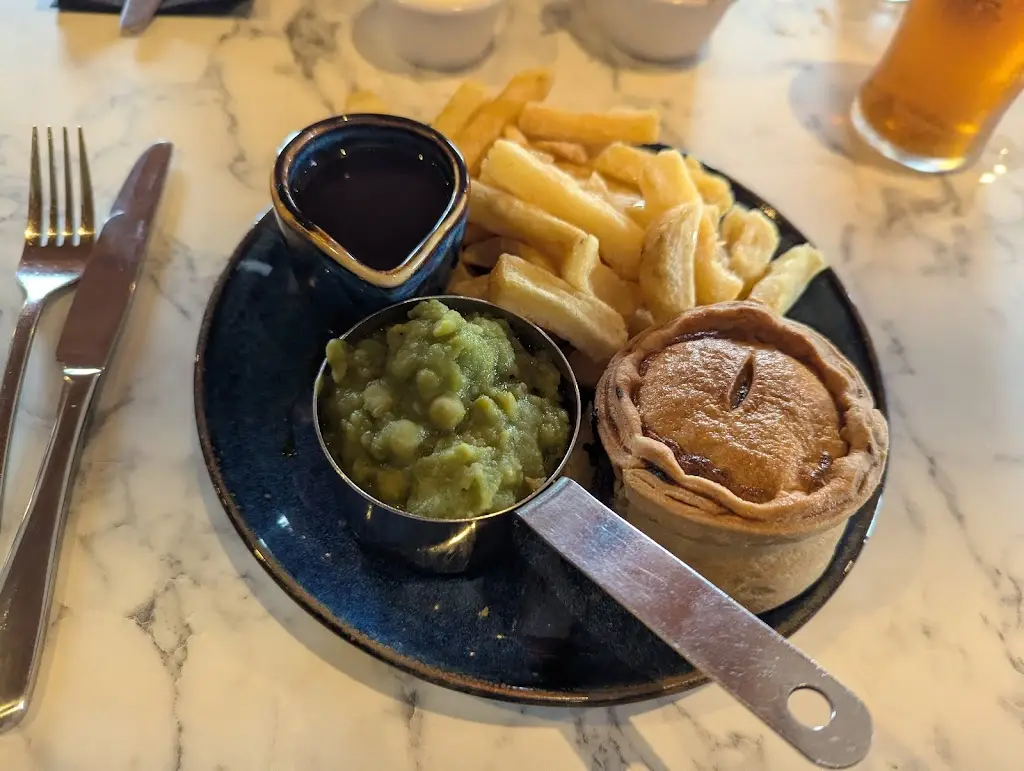 randolf randolf_Cubley Hall_Penistone_review