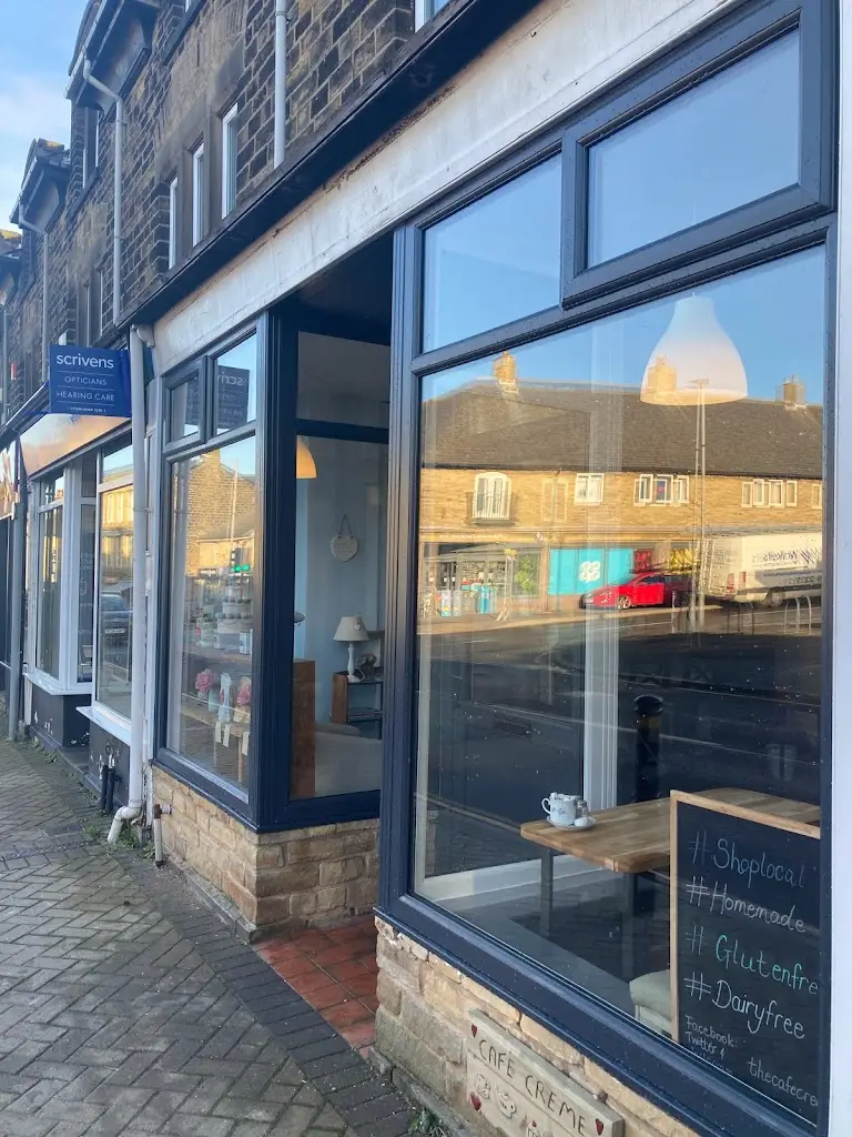 Cafe Creme_Penistone_slider_image_1