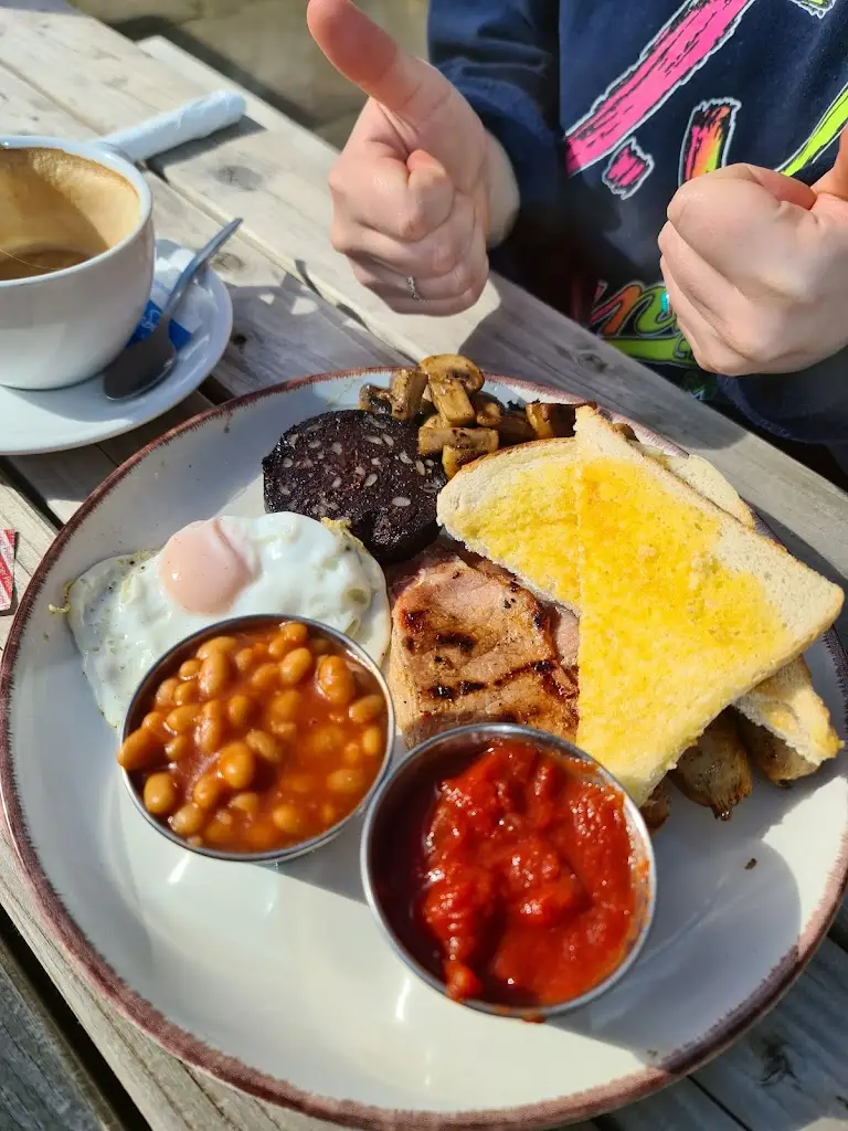 Joe Mills_Cafe 121_Penistone_review