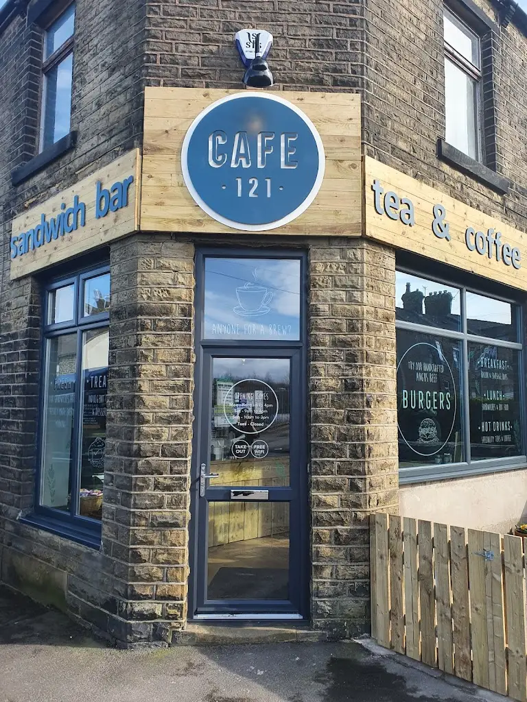 Cafe 121 restaurant in Penistone