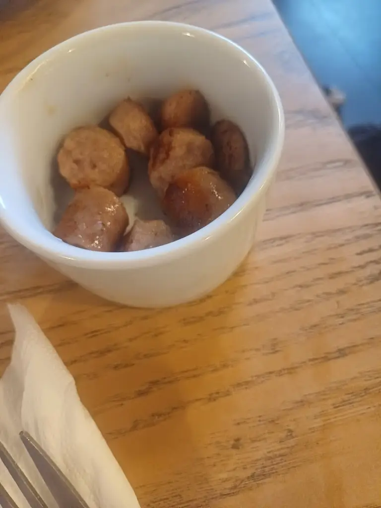 jackie howard_Factory Cafe_Barnoldswick_recensione