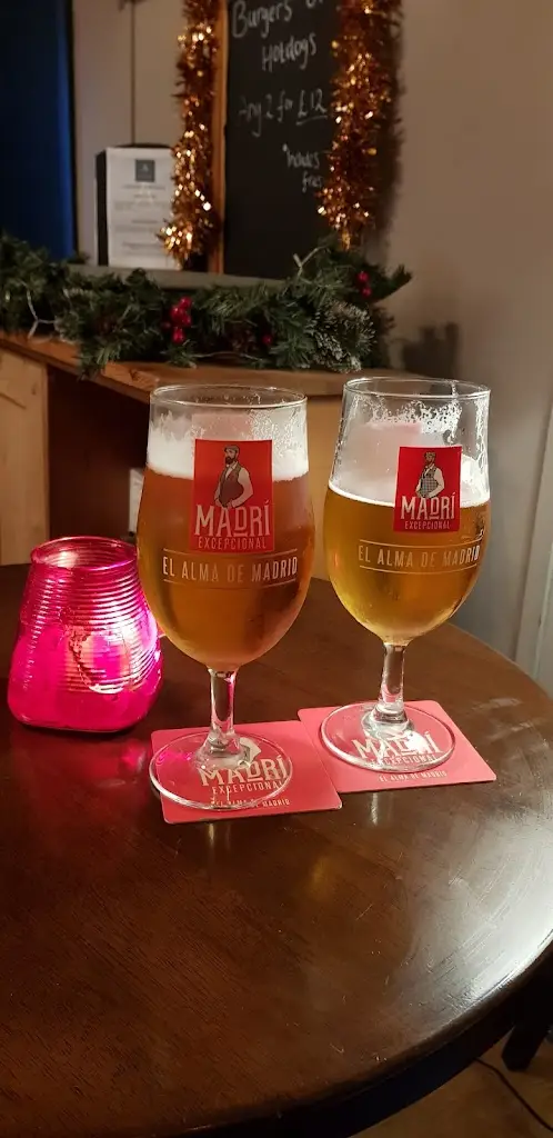 Steve mcdonald_The Avenue bar and tap_Peacehaven_review