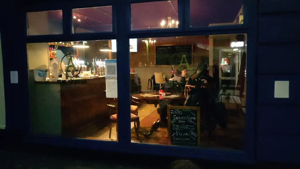 The Avenue bar and tap_Peacehaven_slider_image_1