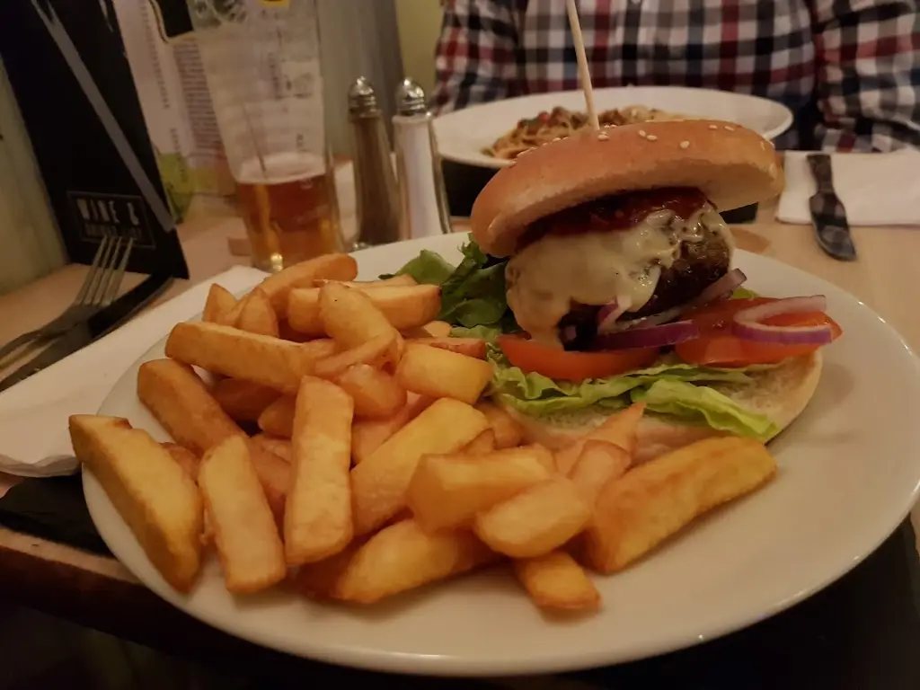 Menu_The Tavern Telscombe Cliffs_Peacehaven_image_8