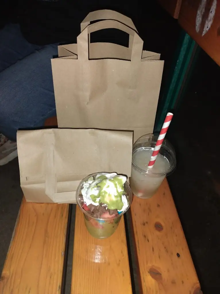 CJ Dennis_Sundae Central_Peacehaven_review