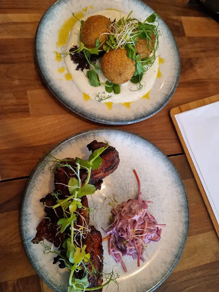 Liz_139 Fika_Peckham_review