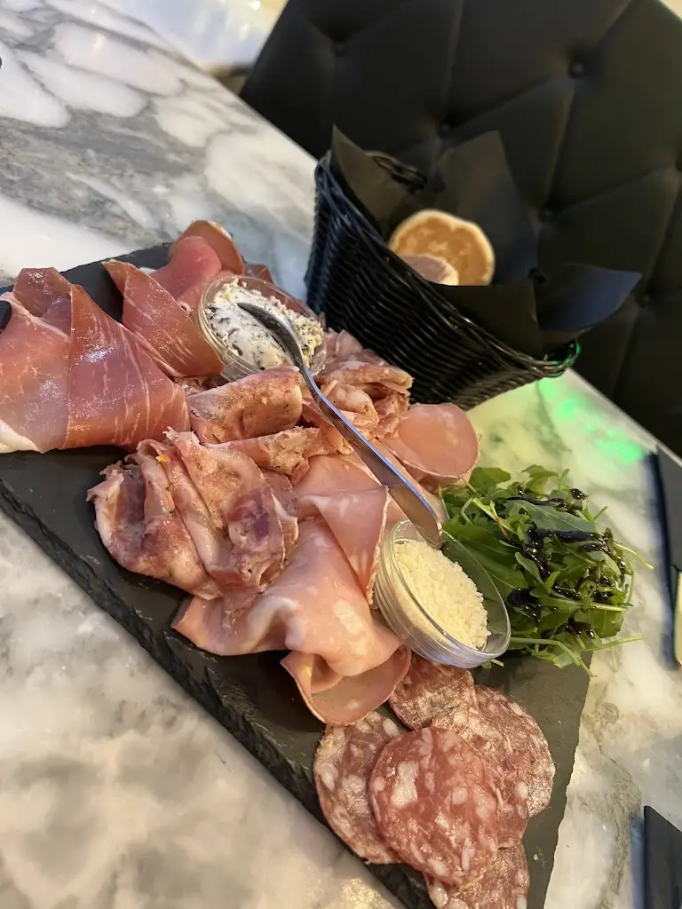 Menu_Tigella_Peckham_image_6