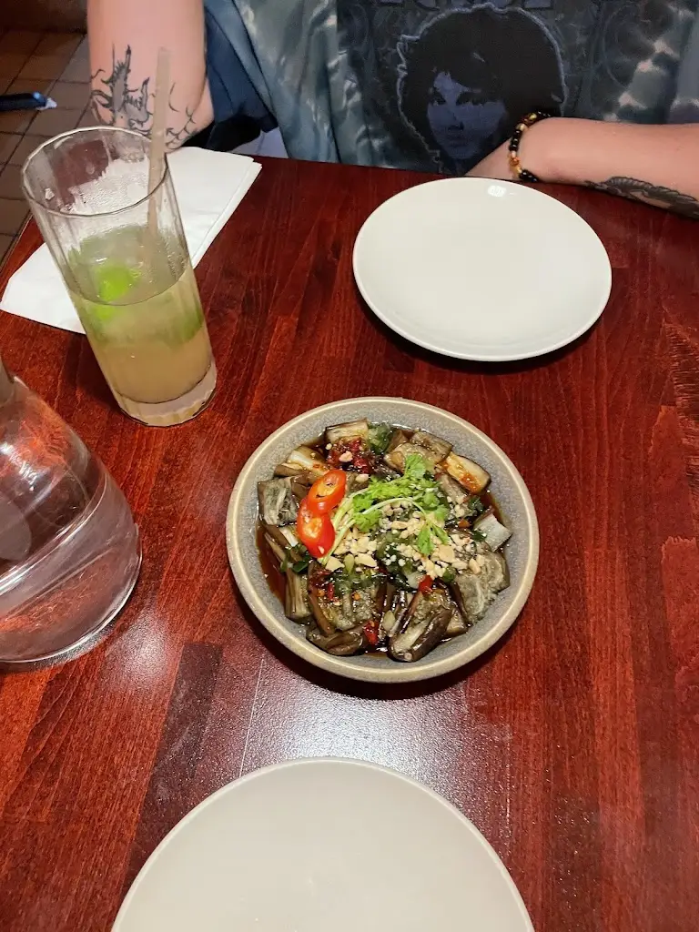 Mia Gwynne-smith_Bánh Bánh_Peckham_review