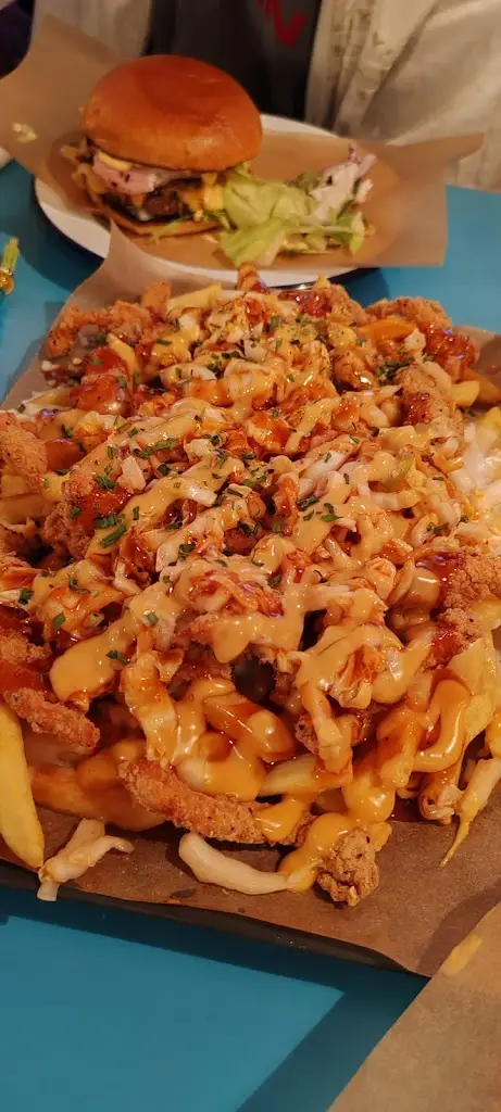 Esther Whitaker_The Waterfront_Perranporth_review