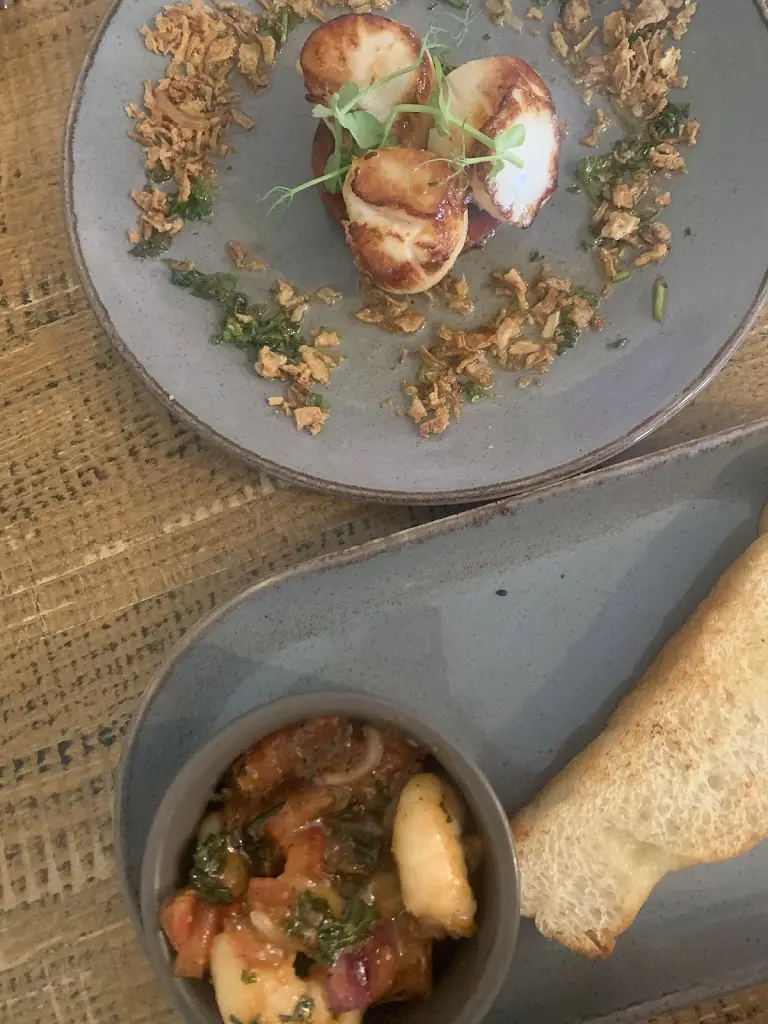 Amara Copsey_No.4 Breakfast & Bistro_Perranporth_review