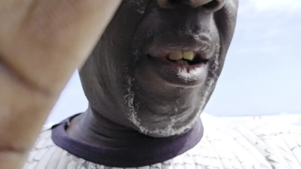 Jay Mayhew_The Watering Hole_Perranporth_review