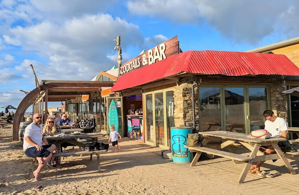 The Watering Hole_Perranporth_slider_image_1