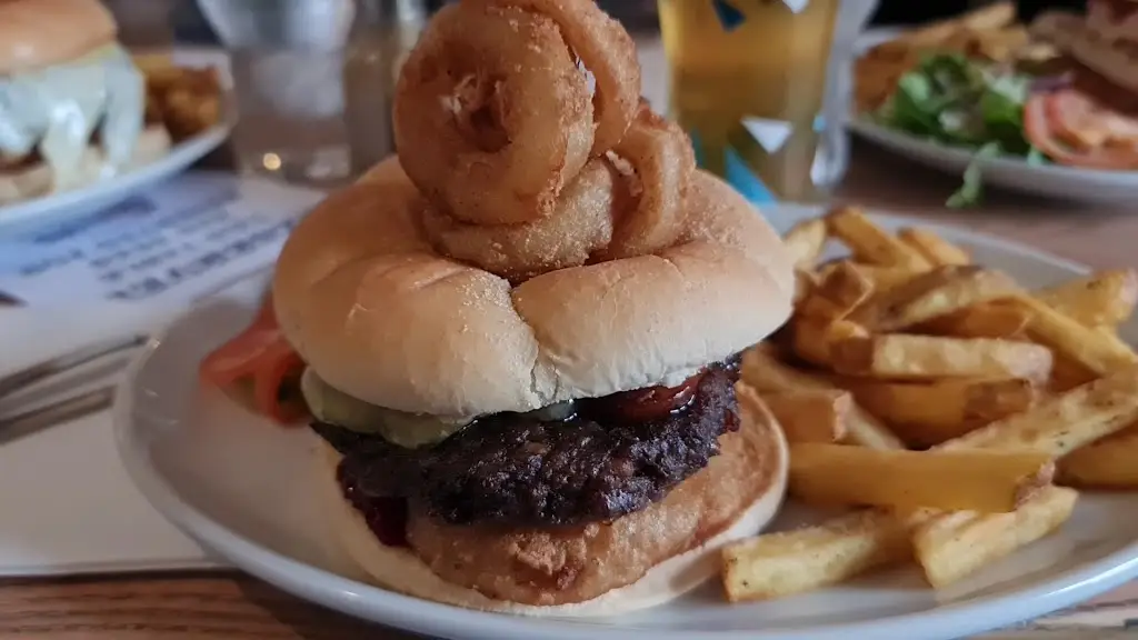 The Tywarnhayle_Perranporth_slider_image_2