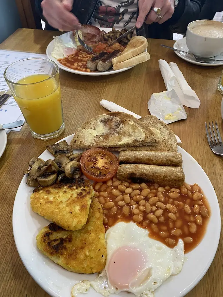 The Cove_Perranporth_slider_image_2