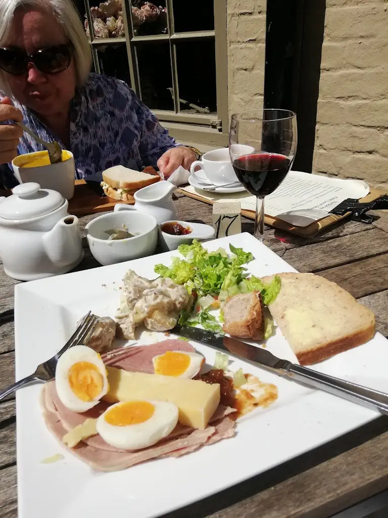 Menu_The Star Inn_Pershore_image_8