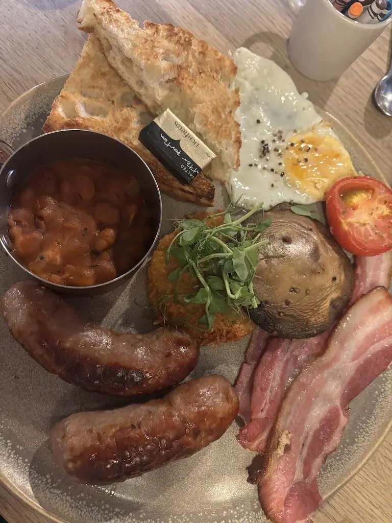 Rebecca Hemingway_The Star Inn_Pershore_review