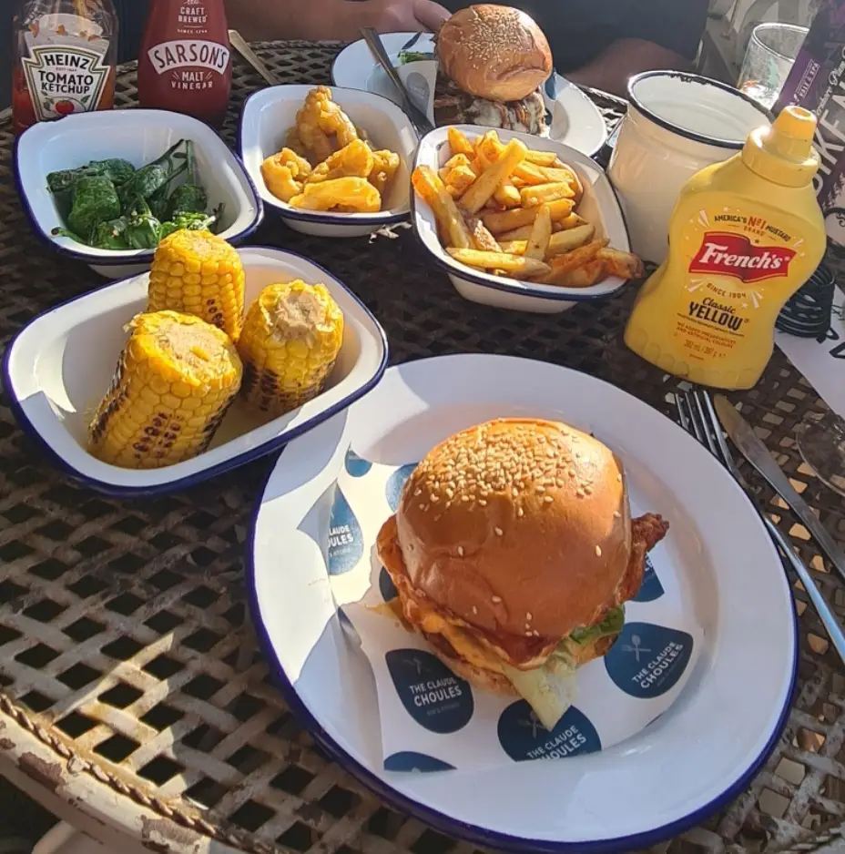 Samantha Wise_The Claude Choules_Pershore_review