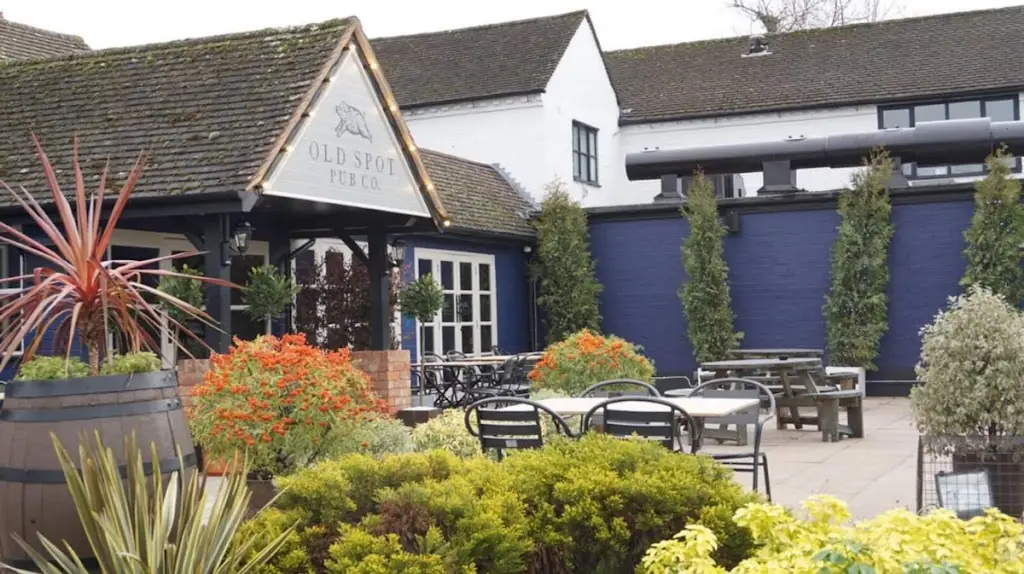 The Plough & Harrow_Pershore_slider_image_3