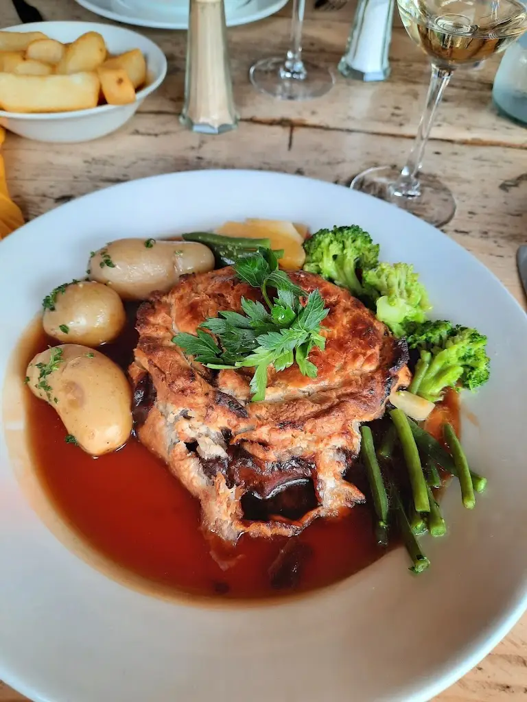 Menu_The Swan Inn_Pershore_image_6