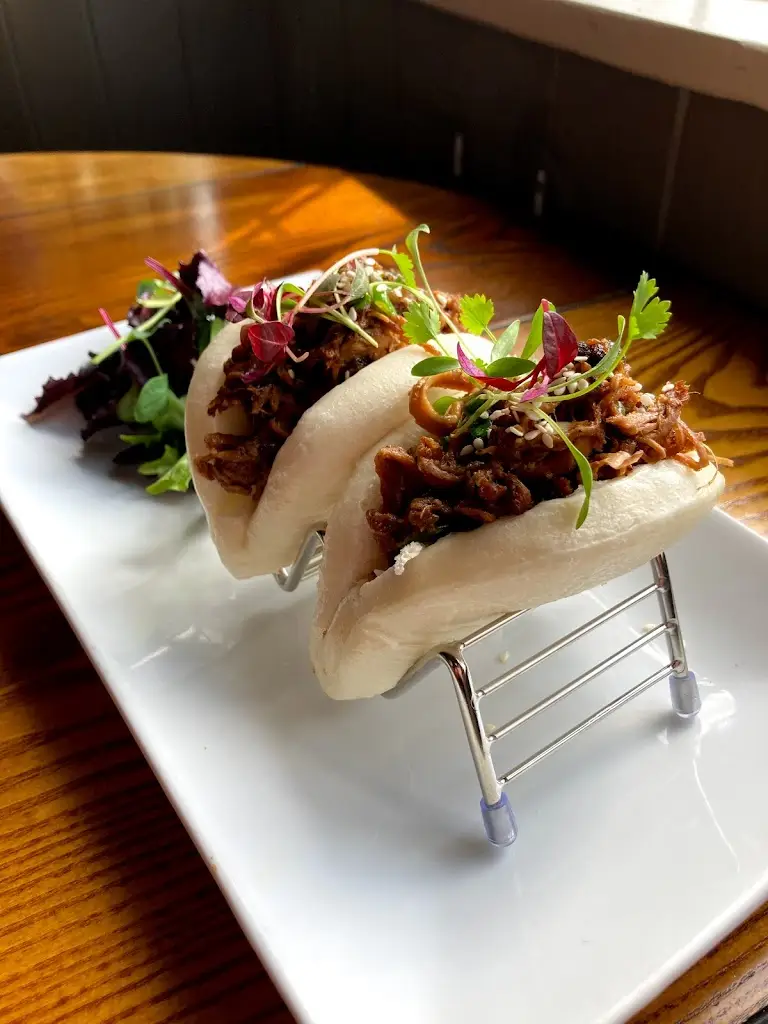 The Motte & Bailey_Pirton_slider_image_3