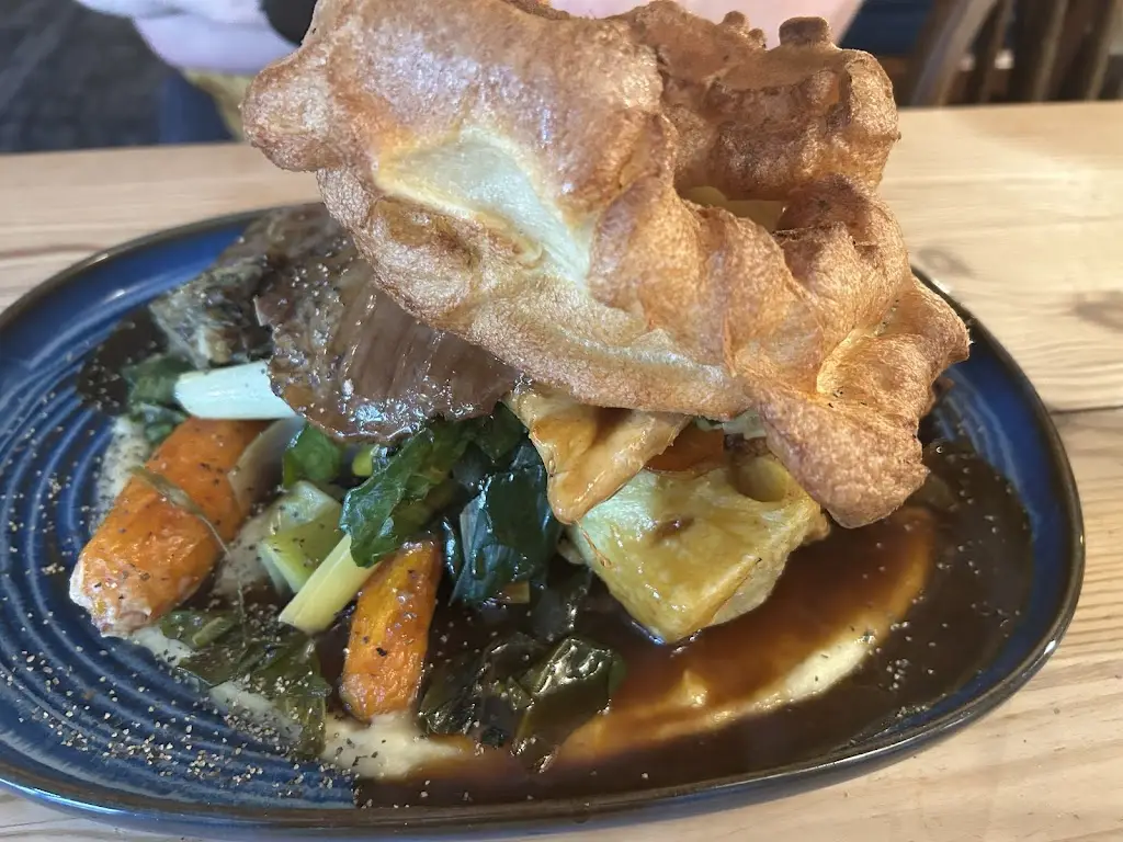 Charlotte Baker_The Stonemasons Inn_Petworth_review