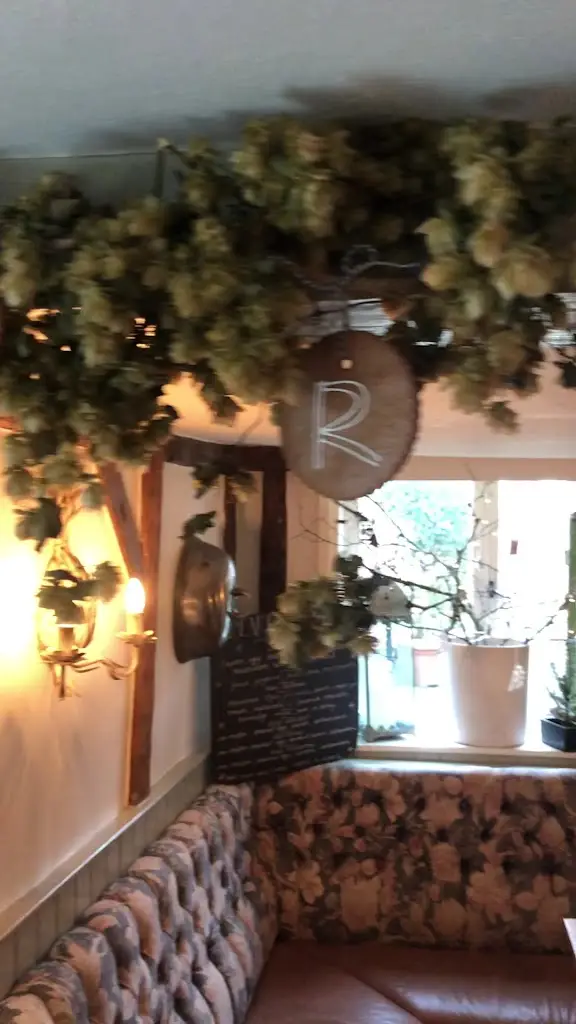 Horse Guards Inn_Petworth_slider_image_2