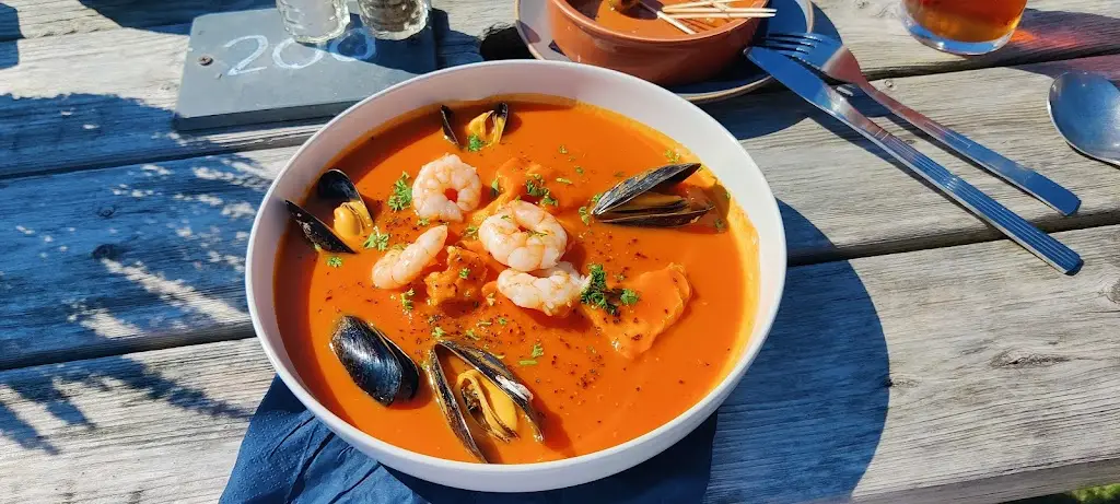 Paul Briley_The Noahs Ark Inn_Petworth_review